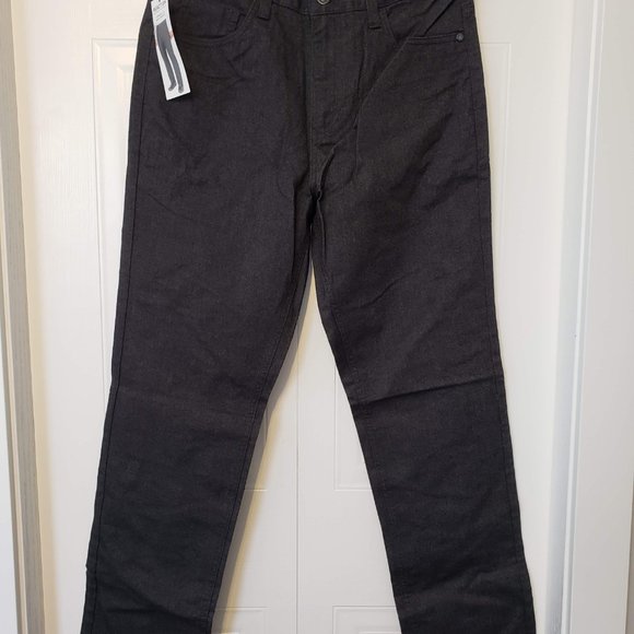 NWT Reaction Kenneth Cole Gray Straight Fit Pants, Size 33 X 29* - Picture 2 of 3